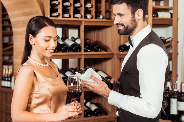 Comment créer son coffret vin sur mesure ?