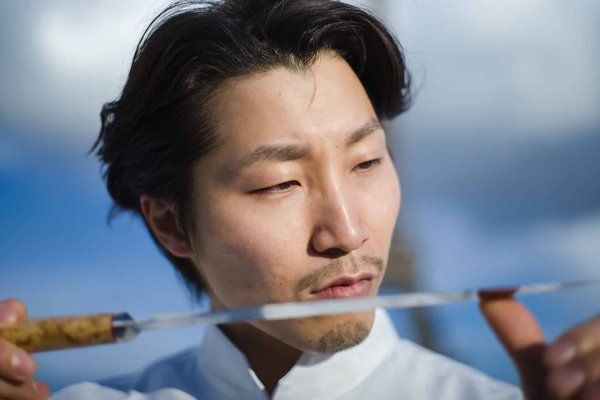 Couteaux japonais : histoire, caractéristiques et quels usages ?